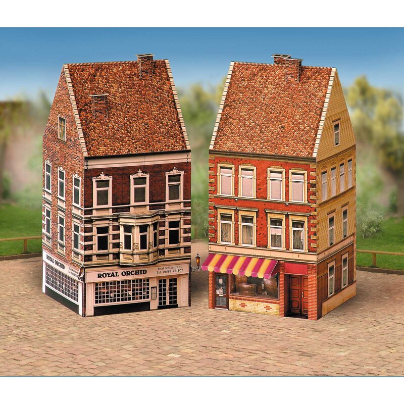 Old Town Set 3 Cardboard modelkit