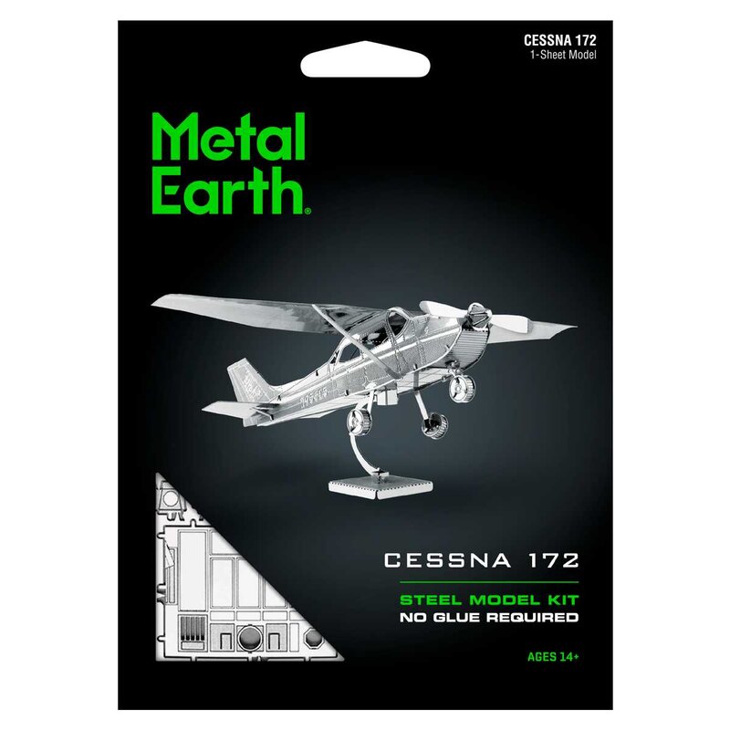 MetalEarth Aviation: CESSNA SKYHAWK 11.4x9.2x2.5cm, metal 3D model with 1 sheet, on card 12x17cm, 14+ Metal Earth