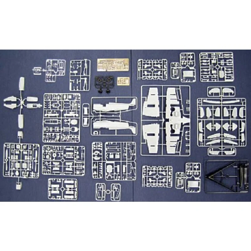 Supermarine Spitfire Mk.IXc Alternative markings for 4 RAF Supermarine Spitfire on Xtradecal X32020 and ZTZ32033