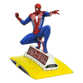 Spider-Man 2018 Marvel Video Game Gallery Spider-Man on Taxi 23 cm statuette