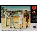 US Navy figures. 2 men 2 women a parrot and a monkey. (This set is called ′Women at War′ US Navy WAVES)