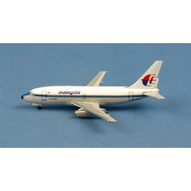 Malaysia Boeing 737-200 9M-MBP Die cast