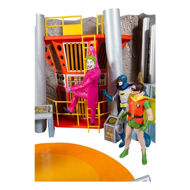 Mcfarlane toys toy DC Retro playset Batman 66 Batcave...