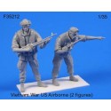 US Airborne Vietnam x 2 figures