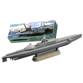 French Submarine Surcouf Model kit