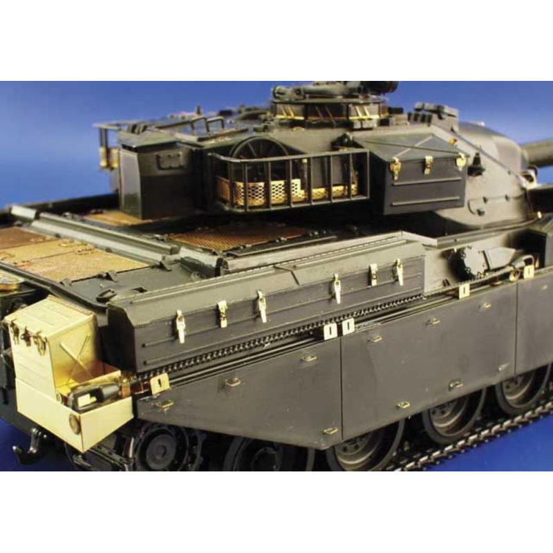 Chieftain Mk.5 (designed to be assembled with model kits from Tamiya TA35068)