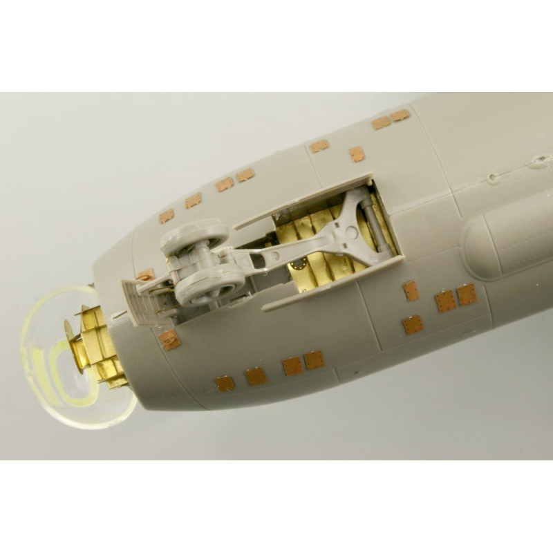 Grumman E-2C Hawkeye exterior (designed to be assembled with model kits from Kinetic)