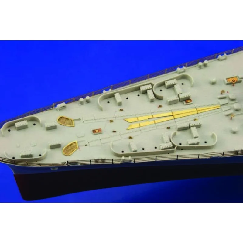 USS BB-55 North Carolina (designed to be assembled with model kits from Trumpeter)