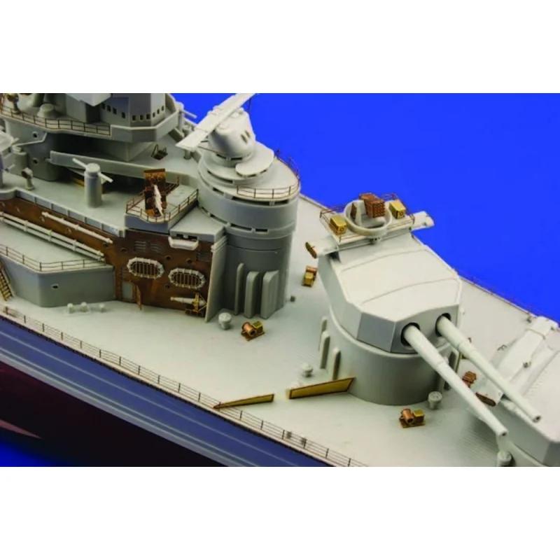 HMS Hood (designed to be assembled with model kits from Trumpeter)