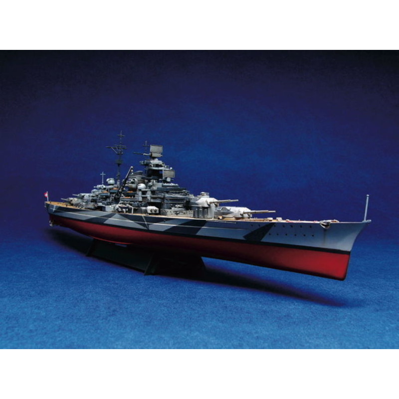 1/700 German Tirpitz Battleship 1943