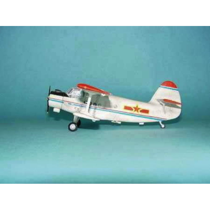 1/72 Antonov AN2 Colt Biplane