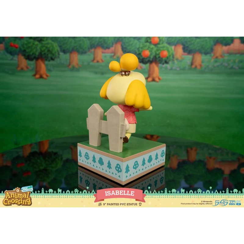 Animal Crossing New Horizon Isabelle Statue