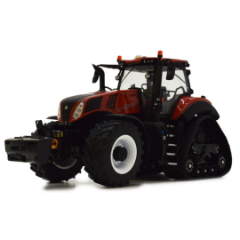 NEW HOLLAND Genessis T8.435 SmartTrax Terracota limited to 250 copies. Die cast 