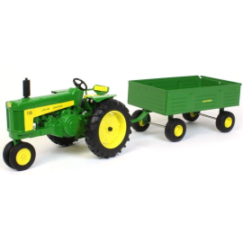 JOHN DEERE 730 row crop with barge trailer Die cast 