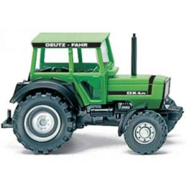 DEUTZ FAHR DX 4.70N Scale: 1/87