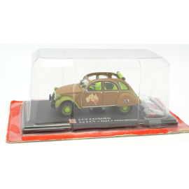 Citroen 2cv Surf Australian brown and green with accessories Collection Auto Plus sold in blister pack Die cast 