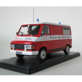 CITROEN C35 Phase 2 VSAB SMUR d'Auxerre limited to 312 examples Die cast 