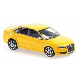 AUDI RS4 2004 Yellow