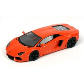 LAMBORGHINI Aventador LP700-4 2011 Orange