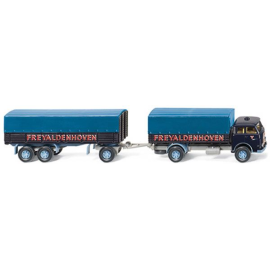 MAN Pausbacke 4x2 drop-side tarpaulin with 3-axle drop-side curtain trailer Freyaldehhoven Die cast 