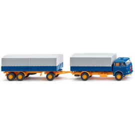 4X2 flatbed truck with 3-axle trailer MAN Pausbacke Die cast 