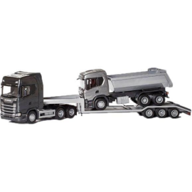 SCANIA S 6x4 black with 3-axle machine carrier and SCANIA G500 6x4 Die cast 