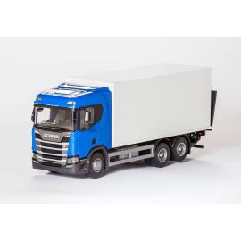 SCANIA CR 6x4 blue with body and tailgate Die cast 