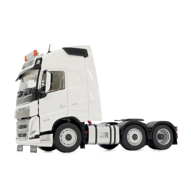 VOLVO FH5 6x2 White Die cast 