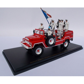 ACMAT firefighter BMPM flag carrier Marins Pompiers de Marseille with figurines limited to 350 copies 