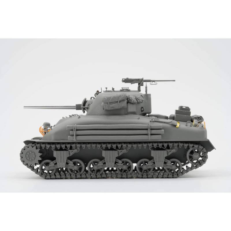 BORDER MODEL: 1/35; Sherman M4A1 Mid production with PE, metal barrel, 3D light guards and stowage Military model kit