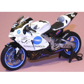 HONDA RC211V 2005 KONICA MINOLTA RESIN PARTS & PE 