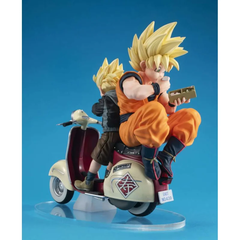 Desktop Real Mccoy Ex Dragon Ball Z Ss Son Goku & Ss Son Gohan & Motorbike Figurines