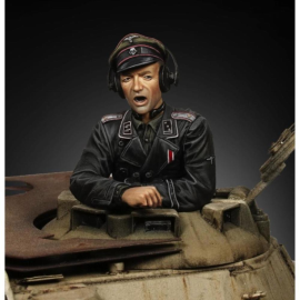 Royal Model: 1/35; German Tanker - WWII Figures 