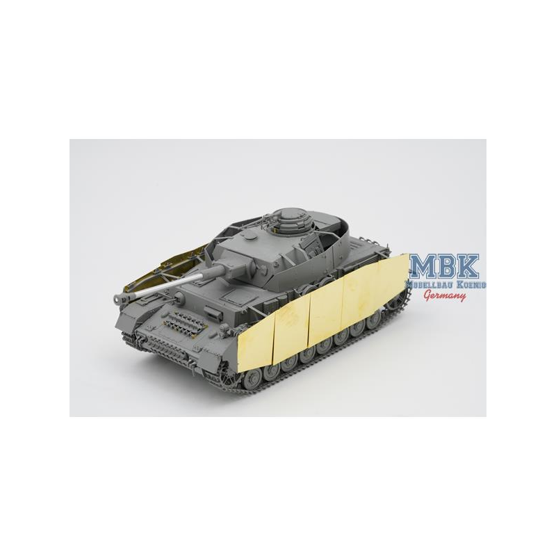 Panzer IV Ausf.H late Military model kit