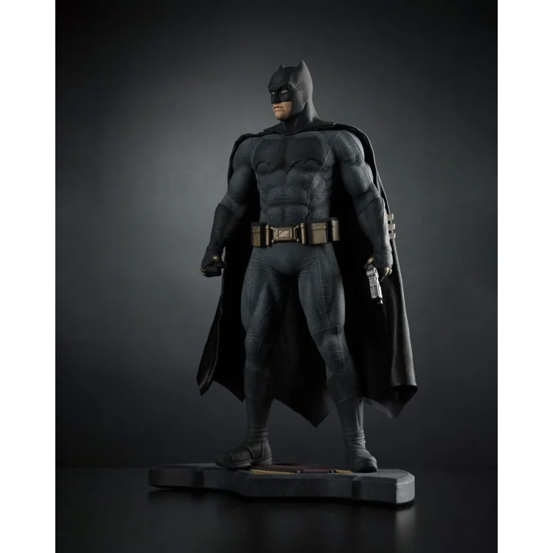 Batman v Superman: Dawn of Justice 1/6 Batman 32 cm statuette