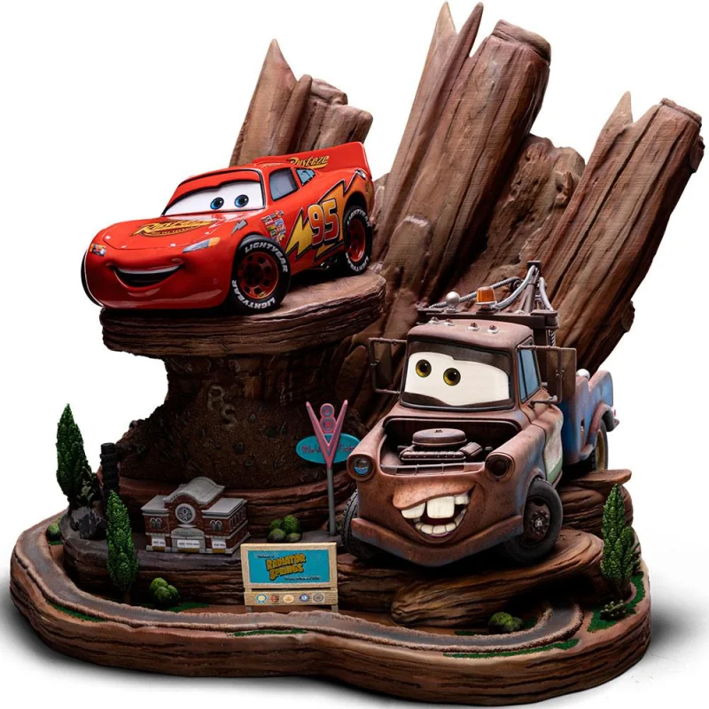 Iron Studios Cars - Lightning McQueen & Tow Mater Deluxe Art Scale 1/10 Statue 