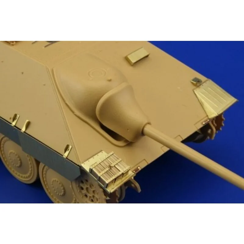 Hetzer Mid. Production (designed to be assembled with model kits from Tamiya TA35285)