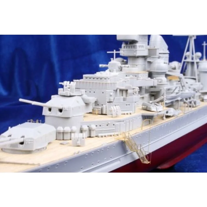 PRINZ EUGEN Wooden Deck f (designed to be used with Trumpeter kits) 