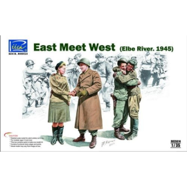 East meet West (Elbe River. 1945) Figures