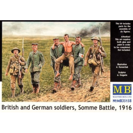 British and German soldiers, (WWI) Somme Battle, 1916 Figures