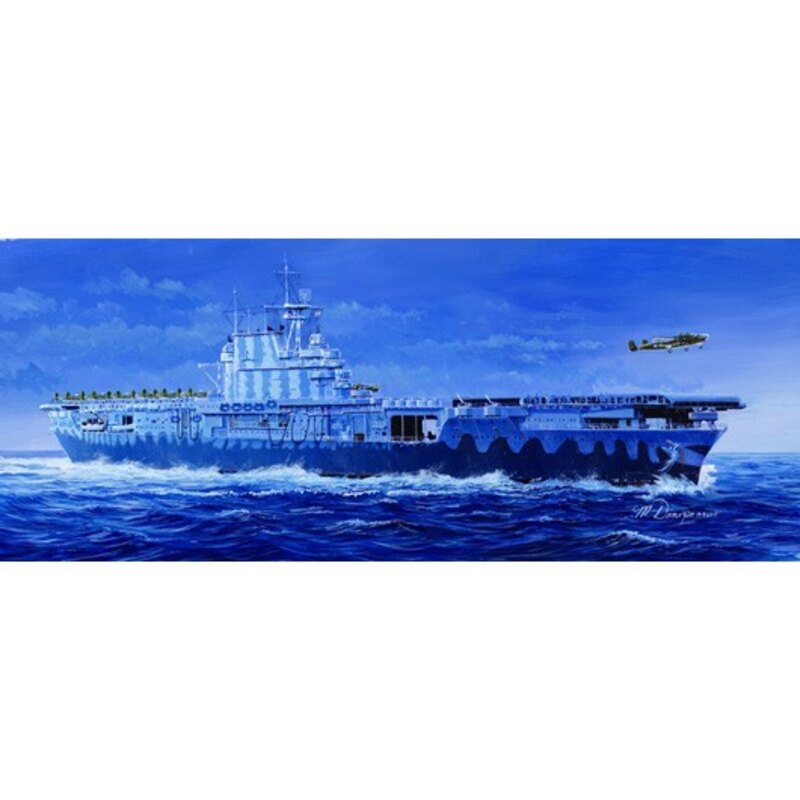 1/700 USS Hornet CV8 US Aircraft Carrier