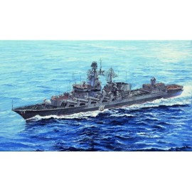 Sistership Moskva: Russian Slava Class Cruiser Marshal Ustinov Model kit