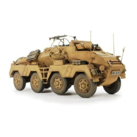 Sd.Kfz 233 8-Rad with 7.5cm Gun Model kit