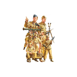 German Afrika Korps Luftwaffe Artillery crew set Historical figures